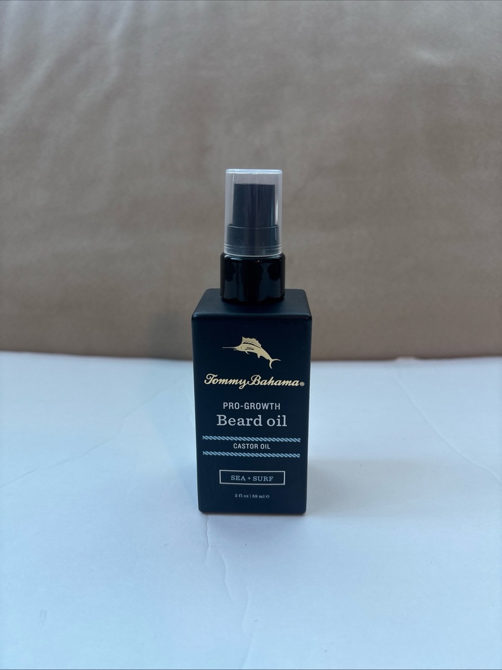 Tommy Bahama Pro Growth Beard Oil Sea and Surf 2 oz spray